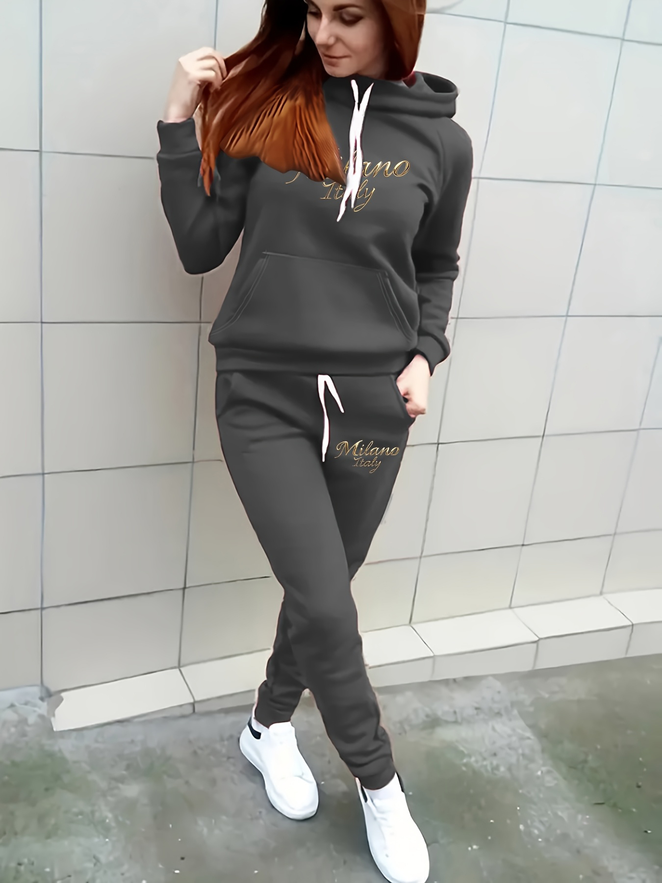 Winter Clothing Essentials For Women - Осенне-зимний комплект: утепленная толстовка с капюшоном