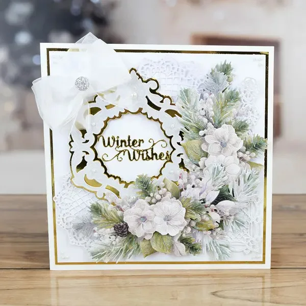 Зимние ягоды и румяна, металли – обзор и цена Winter Clothing Essential